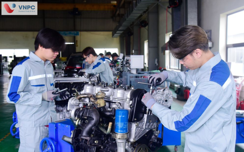du học mỹ ngành kỹ thuật ô tô